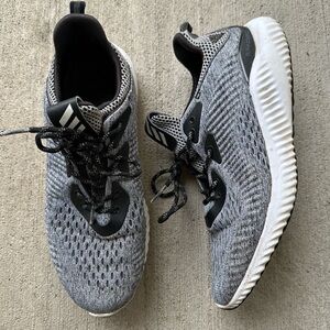 Adidas Alphabounce Shoes Athletic Running Training Gray White Women’s US Size 9